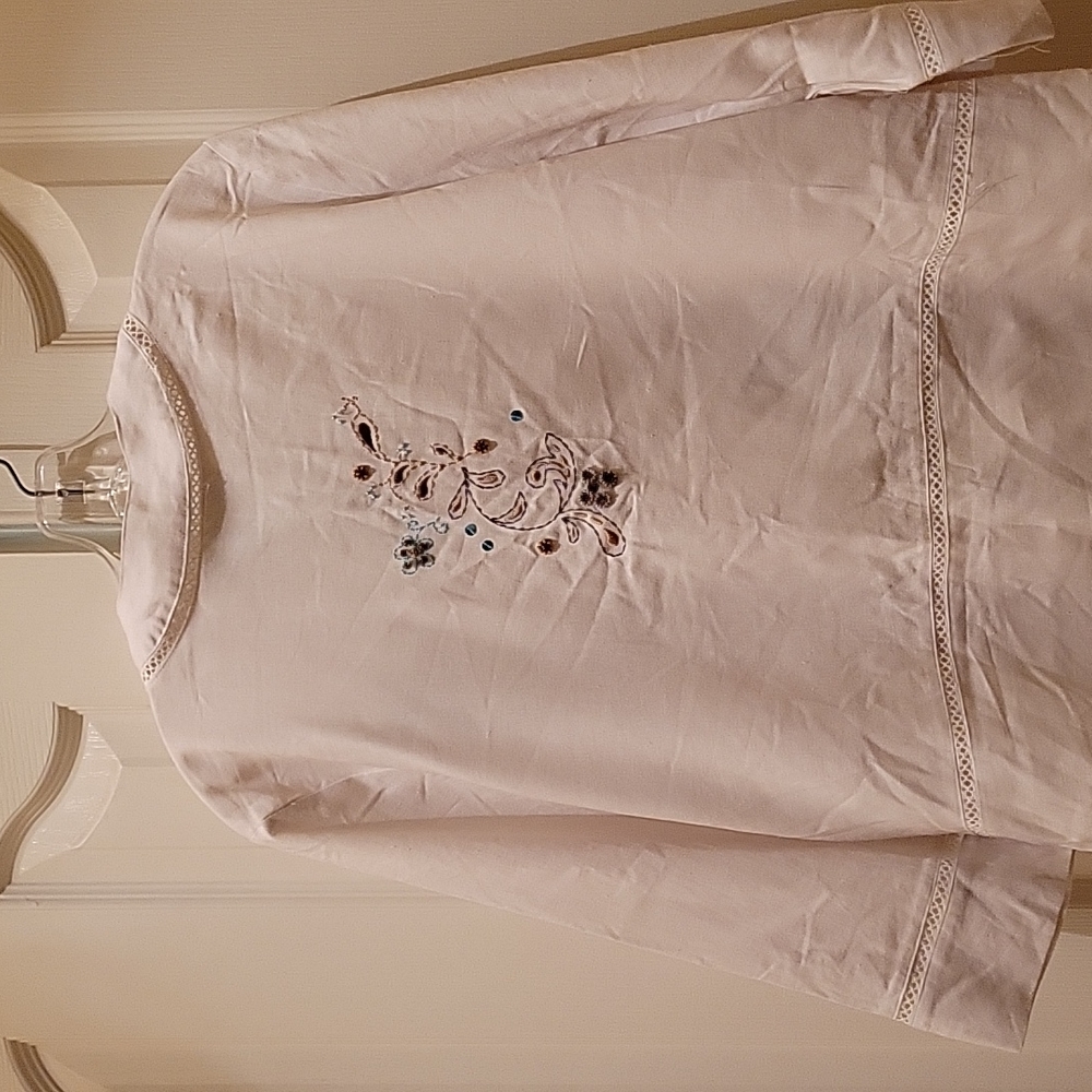 Top - Picture 7 of 13